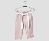 بنطلون قماش بناتي بأشكال مختلفة