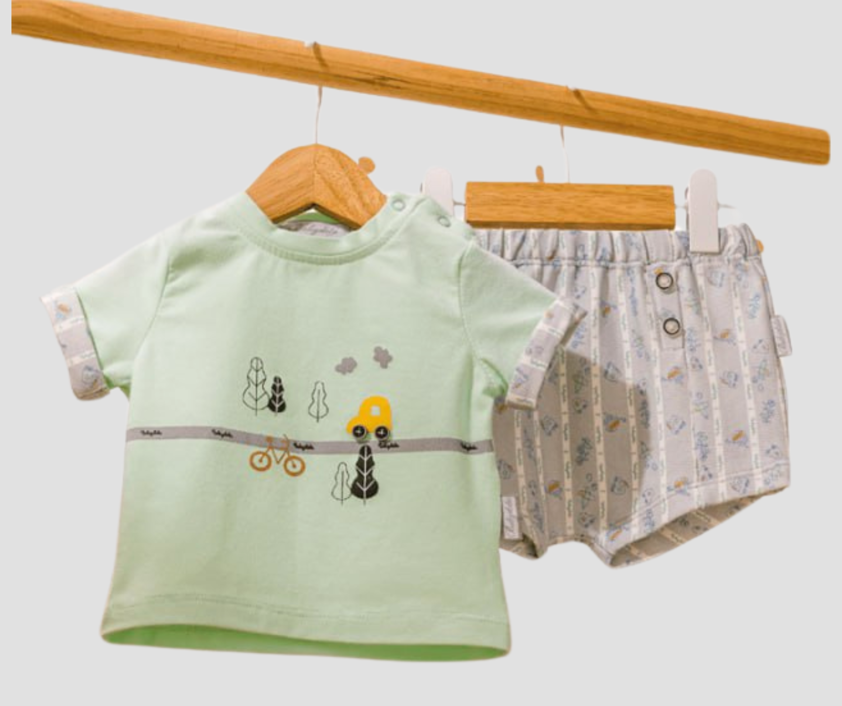 Summer pajama car and tree